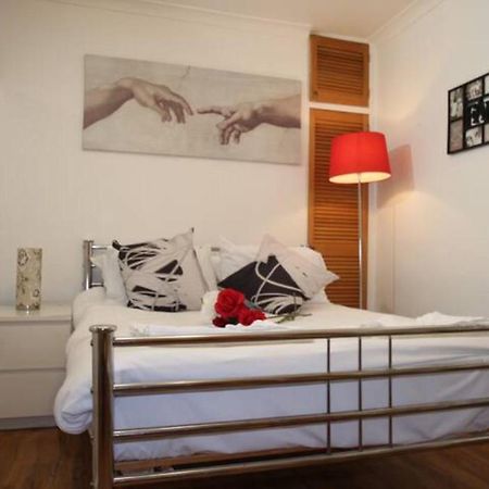 Apartasuites London Emerald 외부 사진